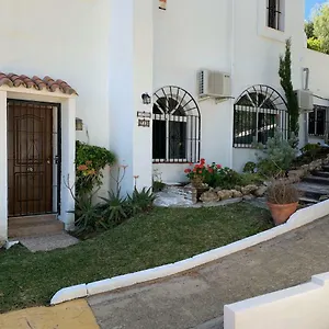 https://calahonda-apartment.1costadelsol.com